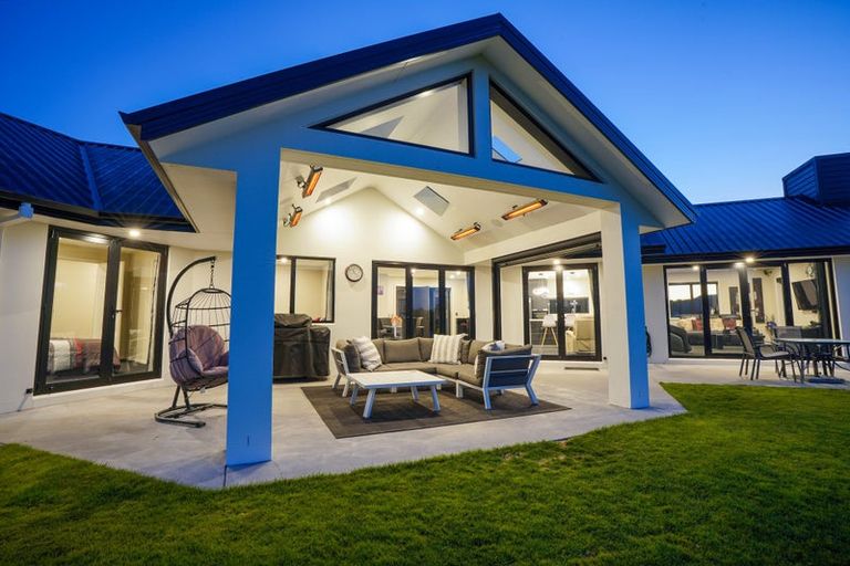 Photo of property in 171 Dunns Road, Otatara, Invercargill, 9879