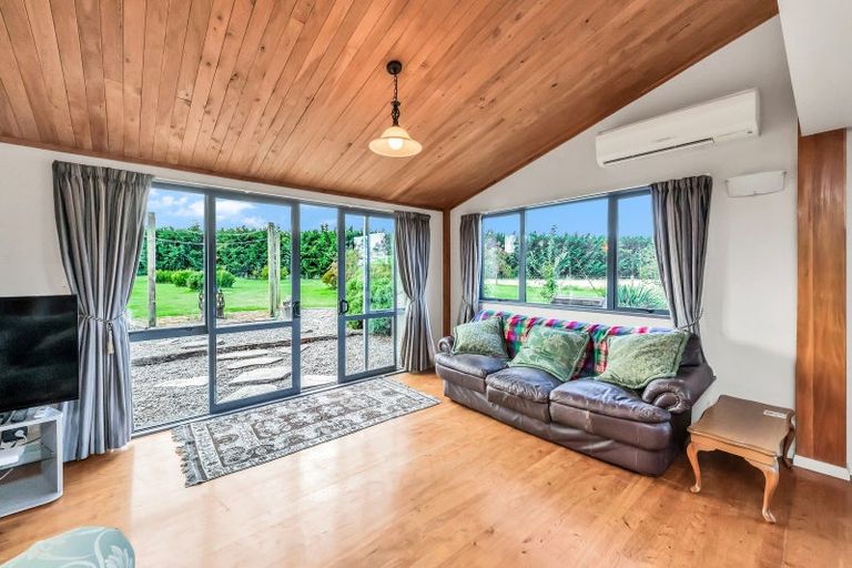 Photo of property in 2047 South Eyre Road, Eyrewell, Rangiora, 7476