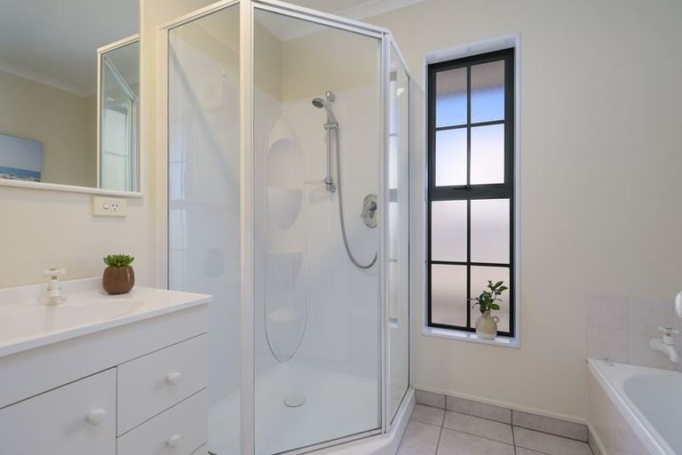 Photo of property in 1 Dayman Way, The Wood, Nelson, 7010