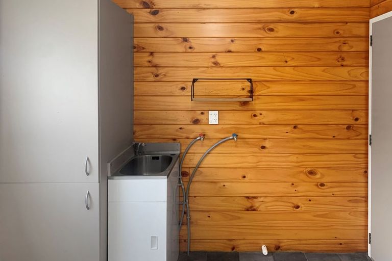 Photo of property in 3 Willis Street, Bader, Hamilton, 3206