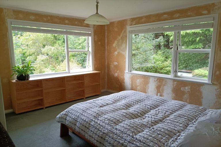 Photo of property in 17a Blue Mountains Road, Silverstream, Upper Hutt, 5019