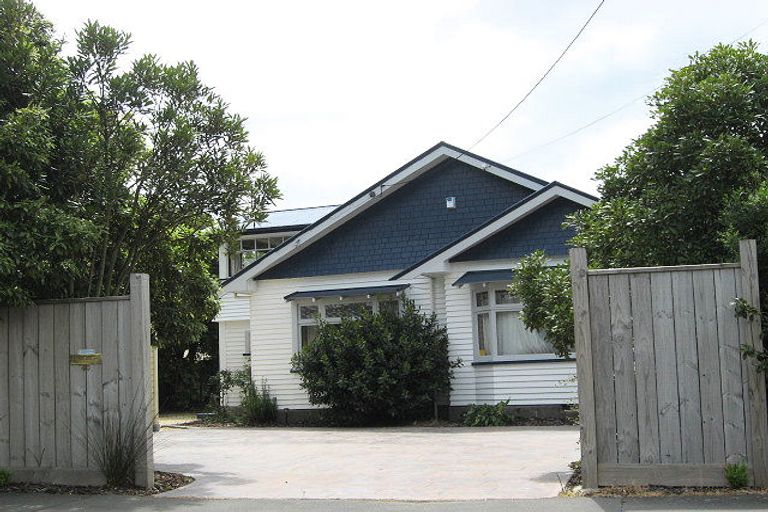 Photo of property in 1/40a Brookside Terrace, Bryndwr, Christchurch, 8053