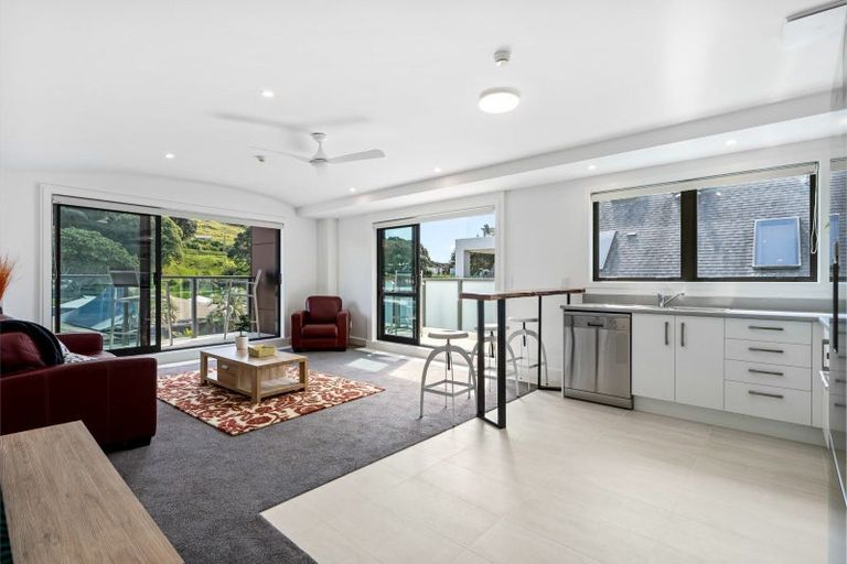 Photo of property in 301/6 Adams Avenue, Mount Maunganui, 3116