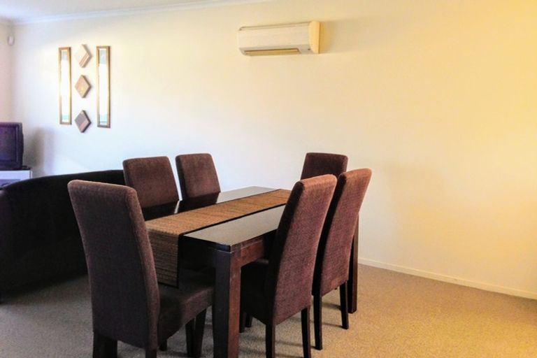 Photo of property in 37/64 Kawaha Point Road, Kawaha Point, Rotorua, 3010