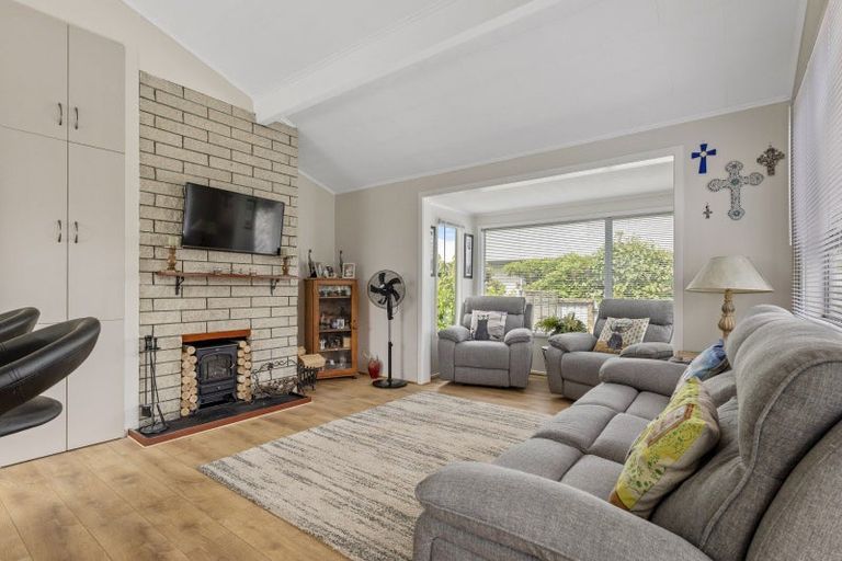 Photo of property in 186 Regan Street, Stratford, 4332