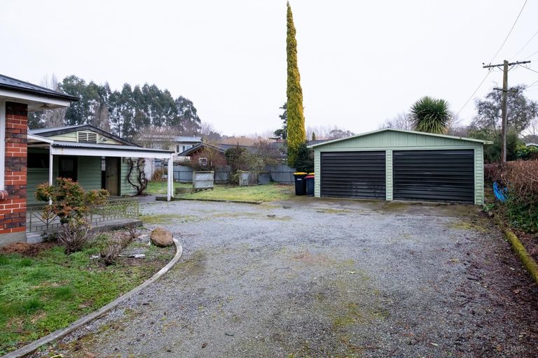 Photo of property in 7 Mckenzie Street, Geraldine, 7930