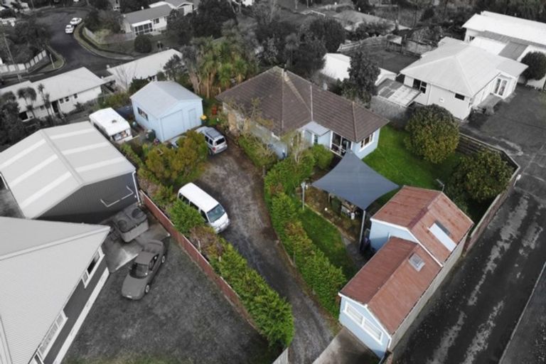 Photo of property in 51a Omata Road, Marfell, New Plymouth, 4310