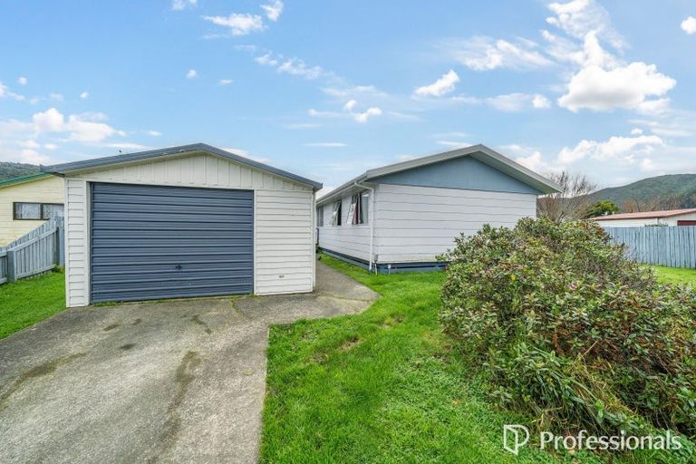 Photo of property in 14 Honey Street, Wainuiomata, Lower Hutt, 5014