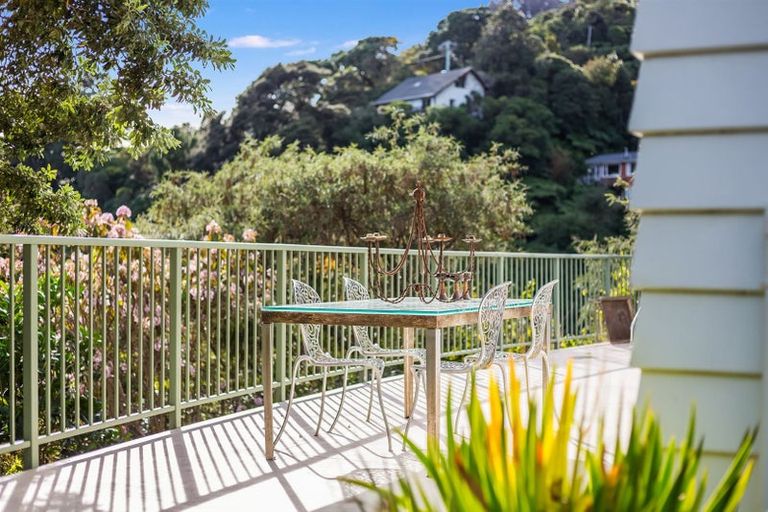 Photo of property in 20 Mahina Road, Mahina Bay, Lower Hutt, 5013