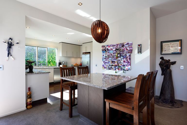 Photo of property in 355 Princes Drive, Britannia Heights, Nelson, 7010