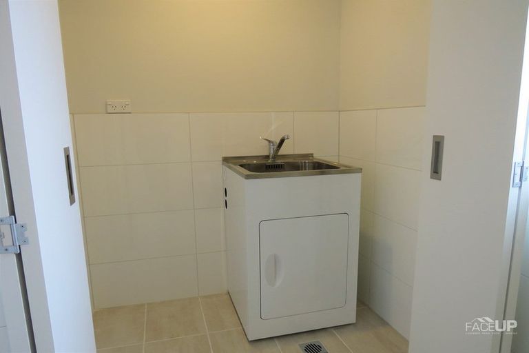 Photo of property in 21 Ceramic Lane, New Lynn, Auckland, 0600