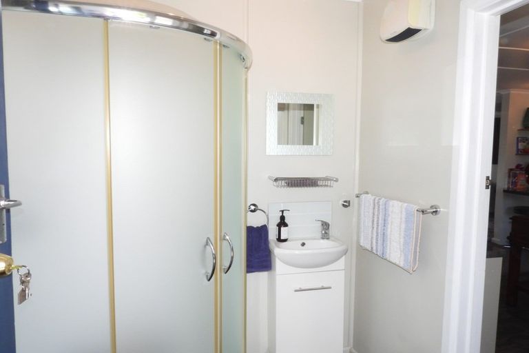 Photo of property in 77 Bledisloe Street, Kurow, 9435