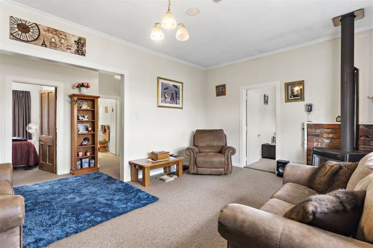 Photo of property in 12 Daniell Street, Featherston, 5710