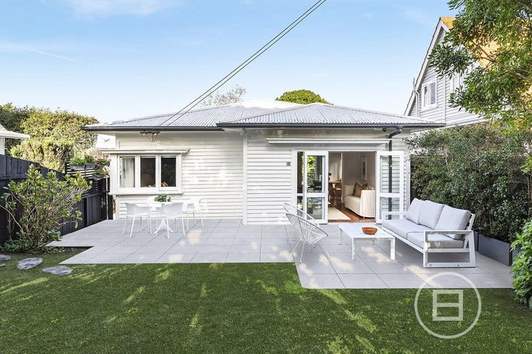 Photo of property in 12 Sefton Avenue, Grey Lynn, Auckland, 1021