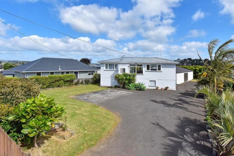 Photo of property in 74 Wharf Road, Clarks Beach, Pukekohe, 2679