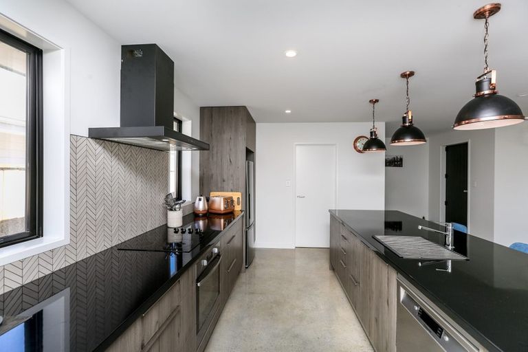 Photo of property in 23 Smith Street, Lepperton, New Plymouth, 4373