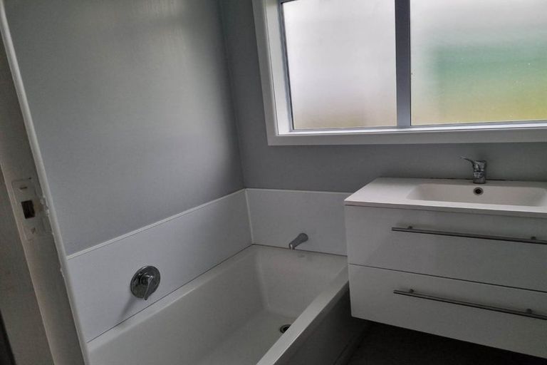 Photo of property in 25 Porikapa Road, Owhata, Rotorua, 3010