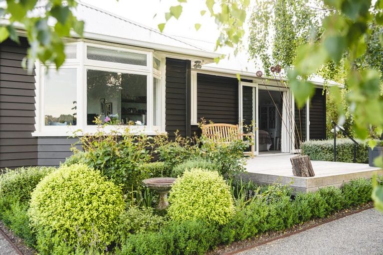 Photo of property in 836 State Highway 2, Opaki, Masterton, 5881