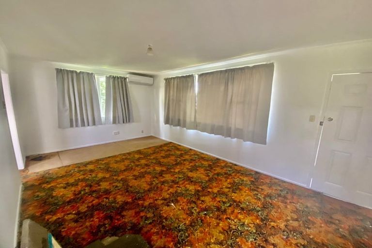 Photo of property in 24 Burndale Terrace, Manurewa, Auckland, 2102