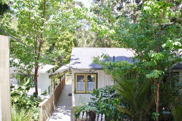 Photo of property in 233 Konini Road, Titirangi, Auckland, 0604