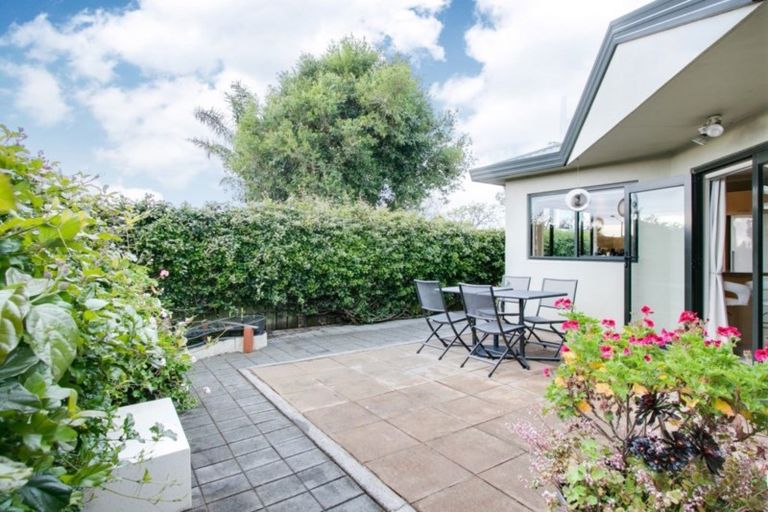 Photo of property in 2c Westminster Avenue, Tamatea, Napier, 4112