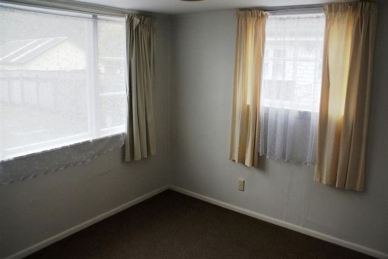 Photo of property in 39 Bledisloe Crescent, Wainuiomata, Lower Hutt, 5014