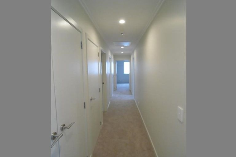 Photo of property in 2 Saltmarsh Road, Hobsonville, Auckland, 0616