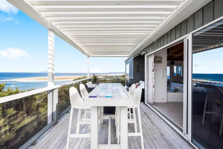 Photo of property in 11 Claude Street, Mangawhai Heads, Mangawhai, 0505