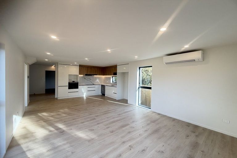 Photo of property in 51 Priestley Drive, Bucklands Beach, Auckland, 2014