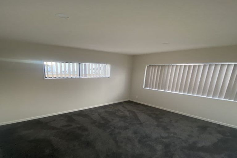 Photo of property in 12 Downpatrick Drive, Flat Bush, Auckland, 2019