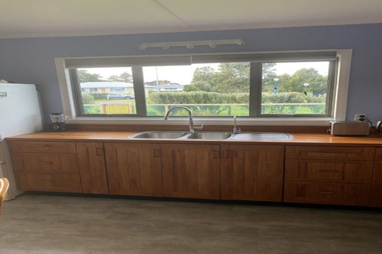 Photo of property in 34 Dorset Street, Opunake, 4616