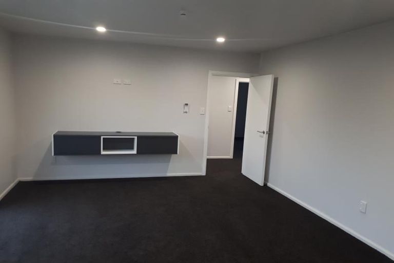 Photo of property in 1/113 Avonhead Road, Avonhead, Christchurch, 8042