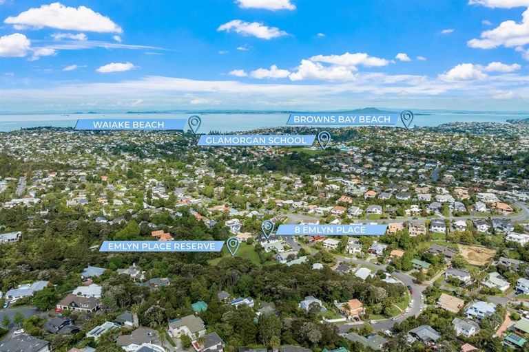 Photo of property in 8 Emlyn Place, Torbay, Auckland, 0630