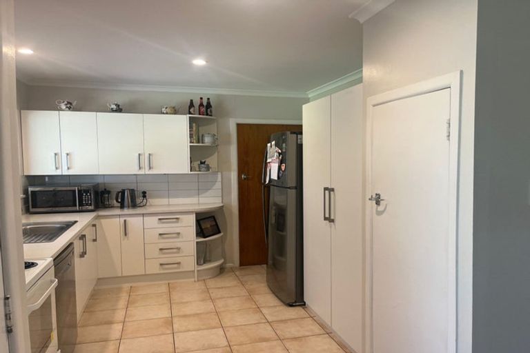 Photo of property in 6 Seifert Street, Forest Lake, Hamilton, 3200