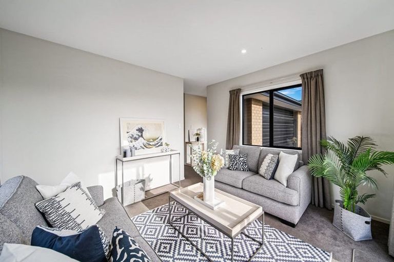 Photo of property in 32 Wallingford Crescent, Rolleston, 7615