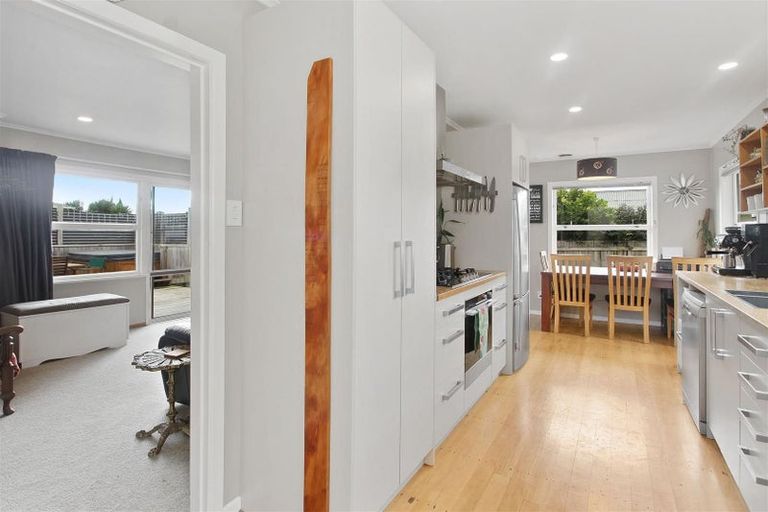 Photo of property in 13 Greenhaven Avenue, Opaheke, Papakura, 2113