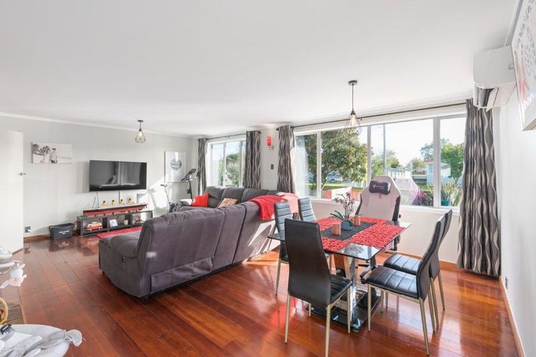 Photo of property in 64 Alfred Street, Fairfield, Hamilton, 3214