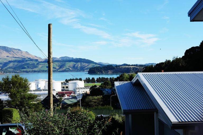 Photo of property in 40 Cunningham Terrace, Lyttelton, 8082