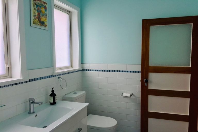 Photo of property in 11 Bankot Crescent, Ngaio, Wellington, 6035