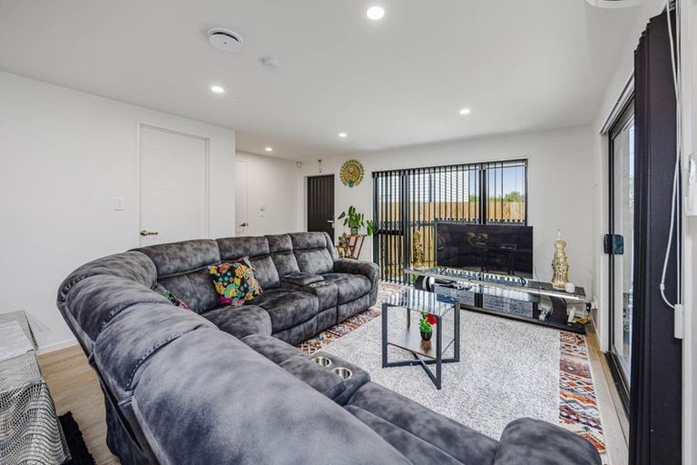 Photo of property in 40a Bowater Place, Manurewa, Auckland, 2102