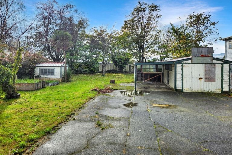 Photo of property in 17 Mchardie Street, Trentham, Upper Hutt, 5018