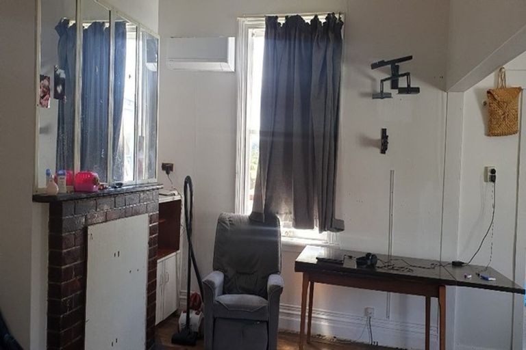 Photo of property in 7 Leicester Street, Patea, 4520