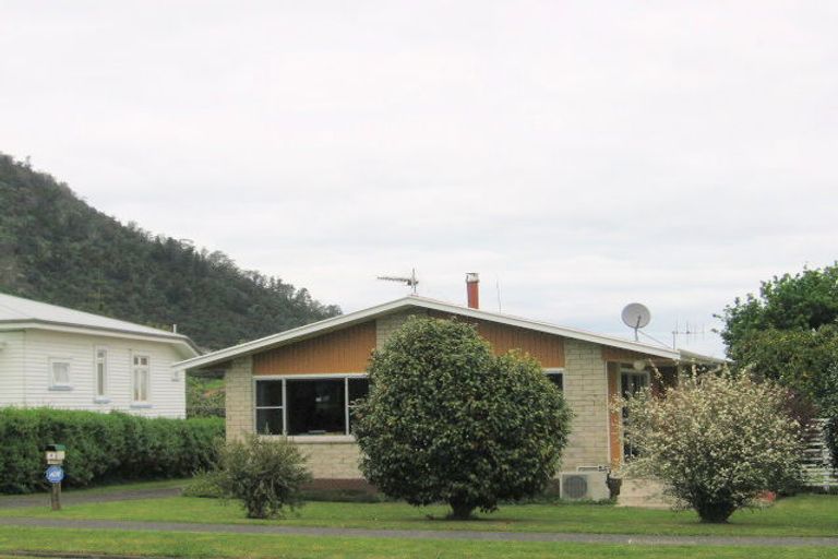 Photo of property in 17 Carlyle Street, Te Aroha, 3320