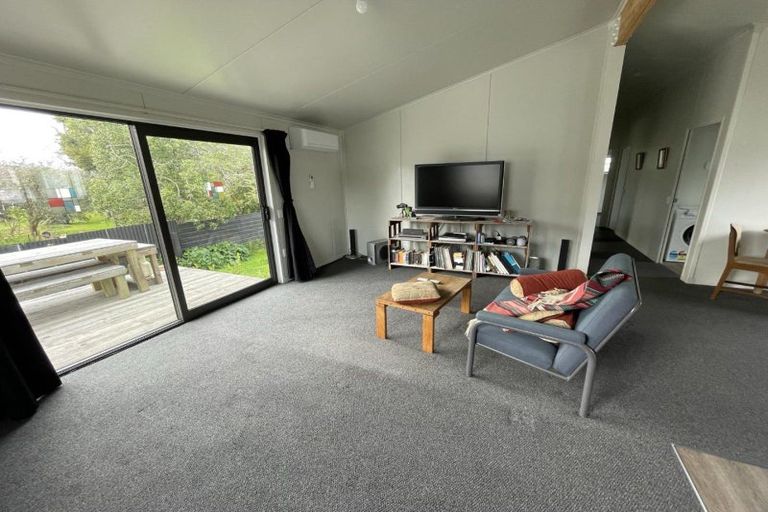 Photo of property in 12 Victory Place, Aramoho, Whanganui, 4500