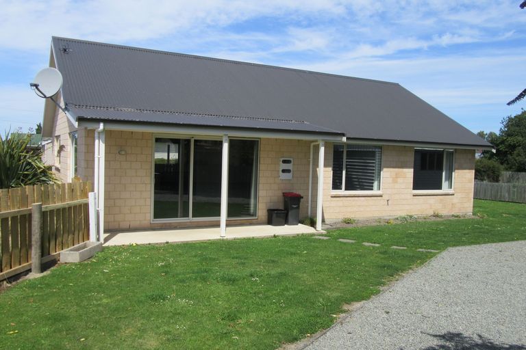 Photo of property in 15 Betten Street, Waimate, 7924