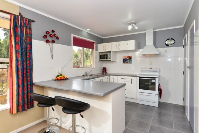 Photo of property in 30 Totara Drive, St Andrews, Hamilton, 3200