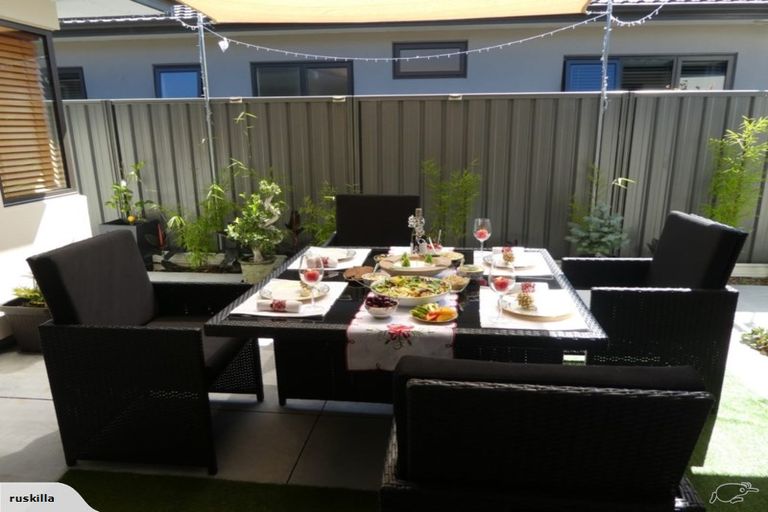 Photo of property in 12 Waitaki Way, Poraiti, Napier, 4112