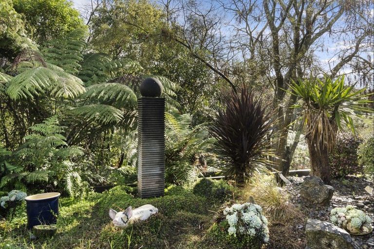 Photo of property in 12 Essendon Court, Glenview, Hamilton, 3206