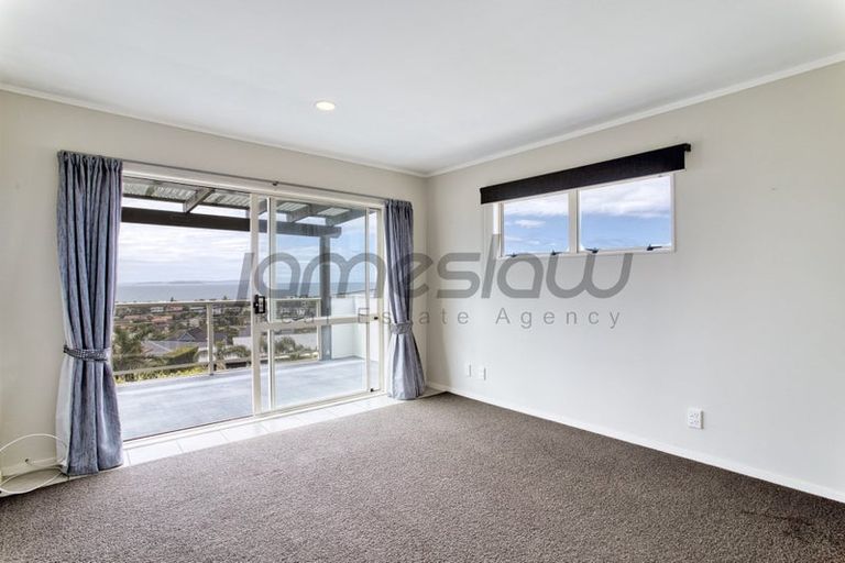 Photo of property in 25a Brightside Road, Stanmore Bay, Whangaparaoa, 0932