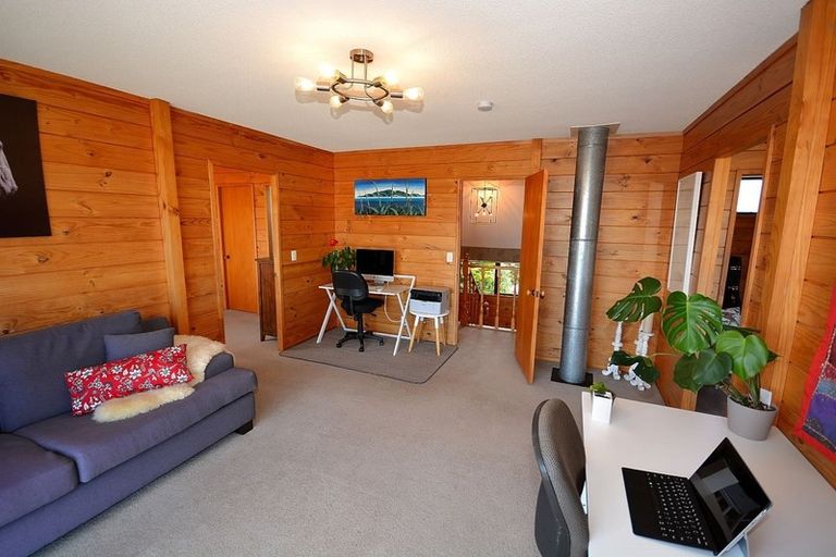 Photo of property in 13 Pine Ridge Terrace, Waikanae Beach, Waikanae, 5036